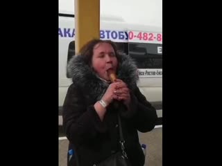 video похотливая дама устроила перфоманс sex