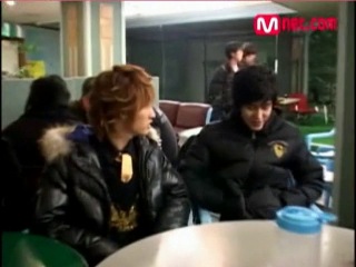 video wiggling kyuhyun sex
