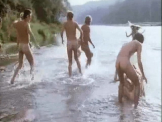 video голые мальчики и девочки на речке sex