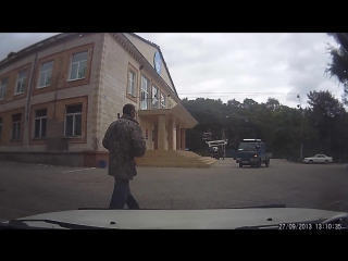 video вооружённый ружьём муж приехал разобраться с любовником жены измена sex