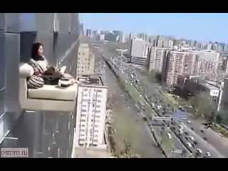 video экстремальный отдых на диване sex