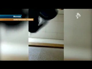 video столичные врачи привязали пациента курильщика к кровати sex