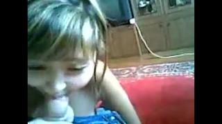 video казашка и её любимый чупа чупс любительское видео секс порно домашнее анал минет вписка пьяная бухая сосет молодая sex