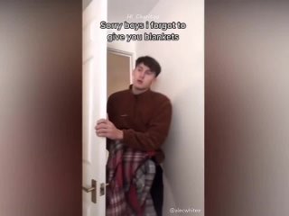 video когда друзья остались у тебя ночевать sex