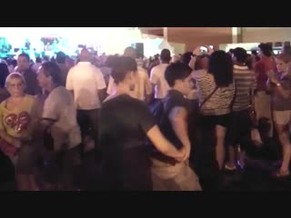 video 18 летний мальчик пригласил девушку на танец sex