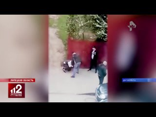 video 18 полицейский стоял и смотрел как избивают человека скандальные кадры 14 05 2021 sex