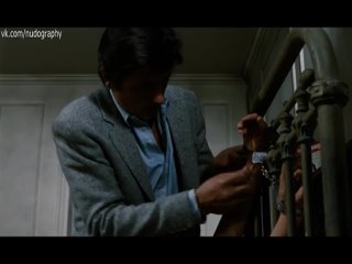 video анн парийо anne parillaud голая в фильме за шкуру полицейского pour la peau dun flic 1981 ален делон sex