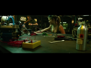 video вирджиния гарднер virginia gardner в фильме континуум project almanac 2015 дин израэлайт sex