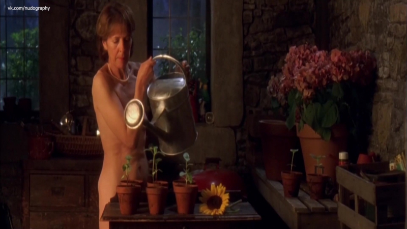 video пенелопа уилтон penelope wilton голая в фильме девочки из календаря calendar girls 2003 найджел коул 1080p sex