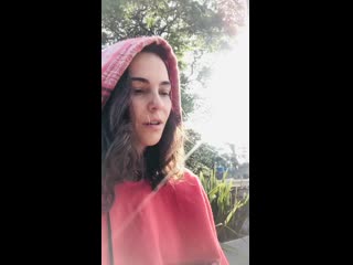 video тай читает книгу бразильской писательницы hilda hilst sex