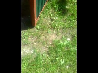 video маленькая бомжиха прячется sex