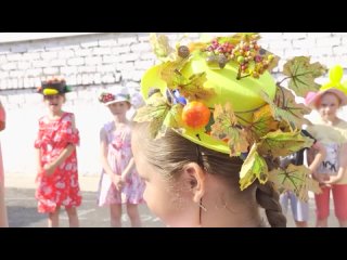 video танцевальная вечеринка в шляпах sex