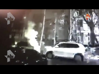 video появилось видео поджога авто сотрудника роскосмоса в москве sex