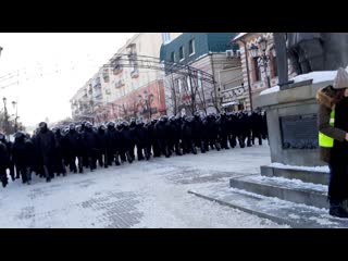 video челябинск 31 01 21 омон вытесняет с кирои протестующих sex