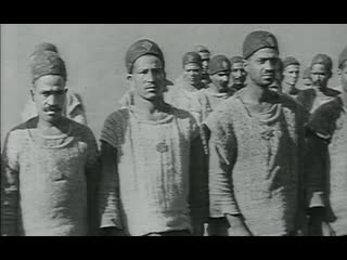 video кадры тюрьмы 2000 режиссер харун фароки документальный рус субтитры sex