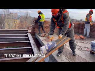 video в результате боевых действий эта девятиэтажка была разрушена практически до основания из 9 этажей осталось лишь 4 sex
