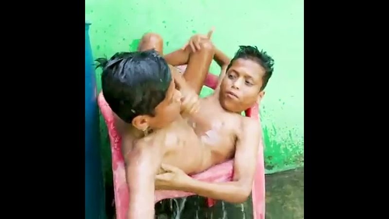 video сиамские близнецы шиванатх и шиврам саху sex