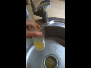 video ржавая вода из под крана sex
