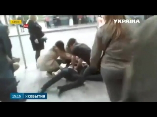 video пятнадцятирічний учасник правого сектора влаштував різанину в центрі sex