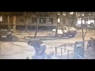 video в москве 5 узбеков которые остались без работы напали на батю с сыном и жестко их отпиздили а всё из за пары тысяч sex