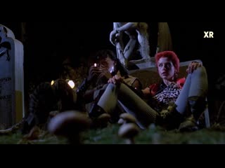 video линнея куигли linnea quigley обнажённая в возвращении живых мертвецов 1985 sex