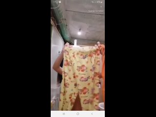video голая красотка не стесняется periscope 18 sex