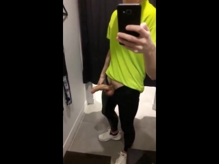 video показал член в примерочной и кончил sex