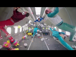 video музыкальный клип снятый в невесомости ok go upside down inside out sex