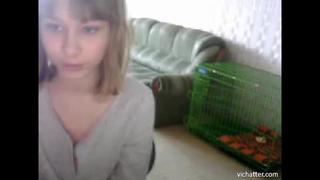 video девушка случайно засветила грудь в видеочате хотела показать развод sex