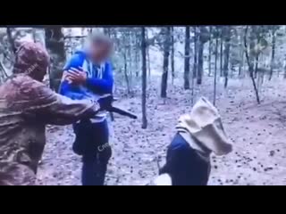 video инсценироа молодые человека с холостым патроном sex