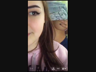 video засветила грудь подруги в periscope прикольное сексуальное видео sex