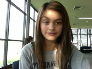 video бухую молодые хорошо отъебли в попку и пездочку деревенскую тёлку трахает трое парней очень симпотичная блондинка sex