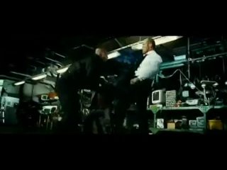 video перевозчик 3 сцена в гараже sex