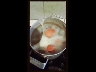 video что будет если при варке лопнувших яиц добавить саундтрек из чужих sex