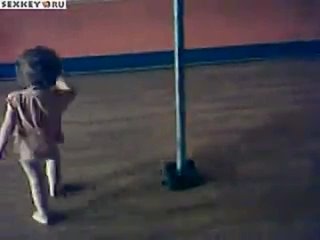 video дочка насмотрелась стриптиза у мамы sex