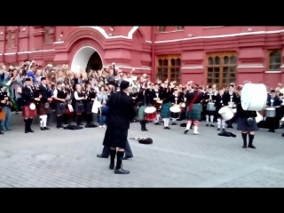 video hot the celtic massed pipes and drums сводный кельтский оркестр волынок и барабанов mov 0154 sex