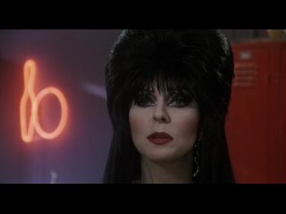 video эльвира повелительница тьмы 1988 sex