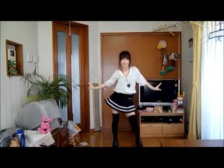 video прикольно танцует японка sex
