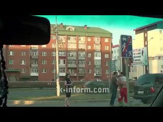 video жесткая драка из за девушки слабонервным не смотреть sex