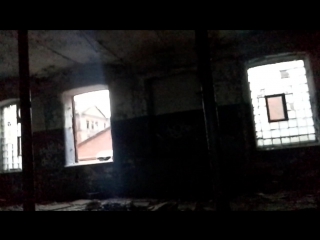 video tsv и bmv на старом заброшенном заводе красный треугольник проникаем через окно и с помощью узбека sex