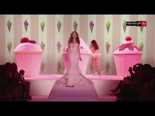 video эротичный показ мод интимное нижнее бельё sex