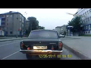 video суицидник попрыгунчик планировал совершить автоподставу но видеорегистратор помог sex