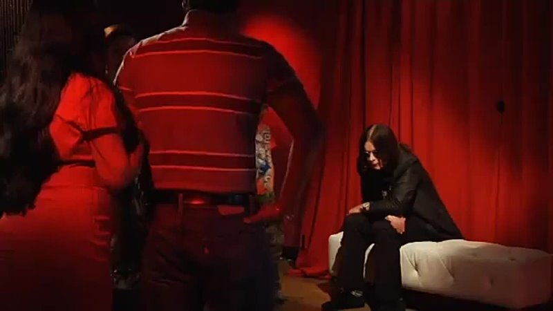 video ozzy osbourne прикалывается в музее восковых фигур sex