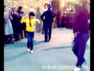 video девочка зажигательно танцует лезгинку sex