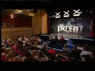 video 16 hanka a lenka выдаёт невероятное тиктоник явно отдыхает sex