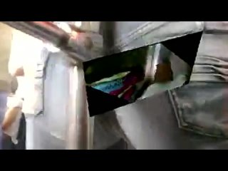 video парень дрочит на попку девушки в метро кончает на нее sex