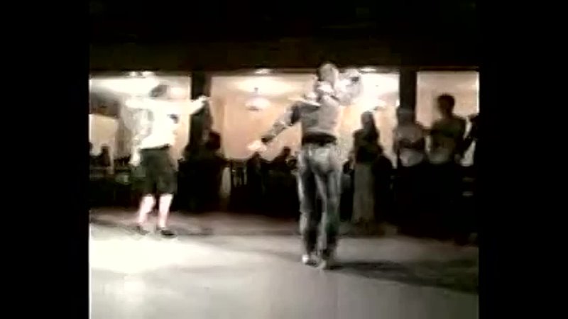 video снова абу муслим чеченец отжигает шикарно чеченская лезгинка нохчи 95 чечня sex