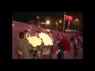 video турок в алмате делает шикарное предложение руки и сердца казашке как после такого не любить турецких мальчиков sex