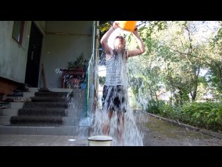 video естафета ice bucket challenge sex