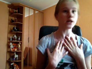 video курнула спайс ахахахахаха дура бля сука тупая скатина блядина шлюха пидараска она в рот я ее ебал бля чипа лино sex
